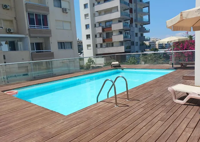 Paradise Apartment With Private Pool & Sea View